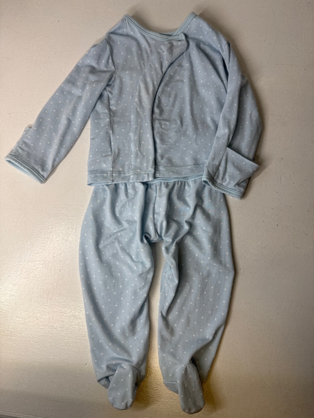 Magnetic Me Light Blue & White Polka Dotted 2-Piece Footed Pajama S 0-3 mos